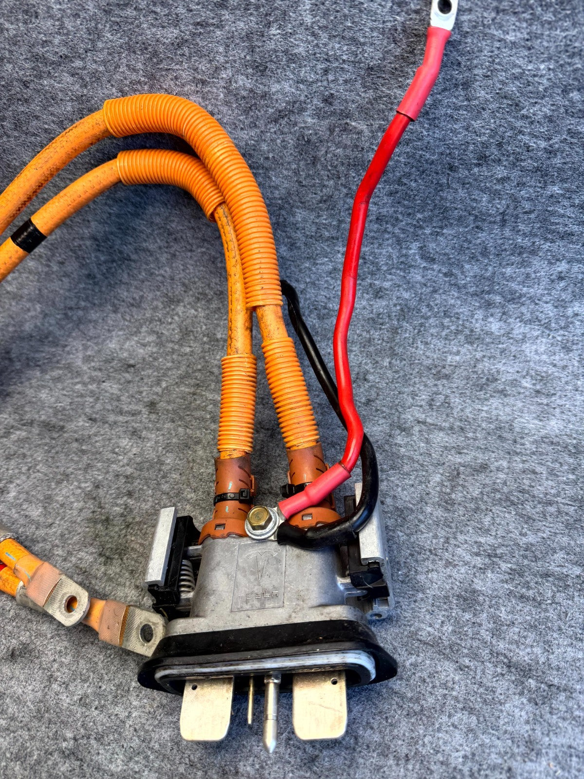 ♦️12-16 TESLA MODEL S HIGH VOLTAGE JUNCTION BOX BATTERY HARNESS OEM 1022565-10-F