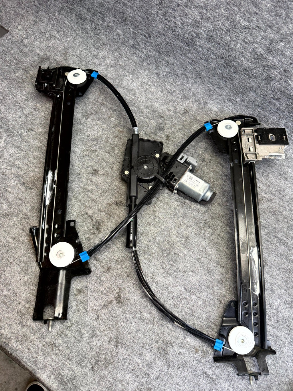 ♦️12 - 20 TESLA MODEL S REAR RIGHT DOOR WINDOW REGULATOR MOTOR OEM, 6006377-00-L
