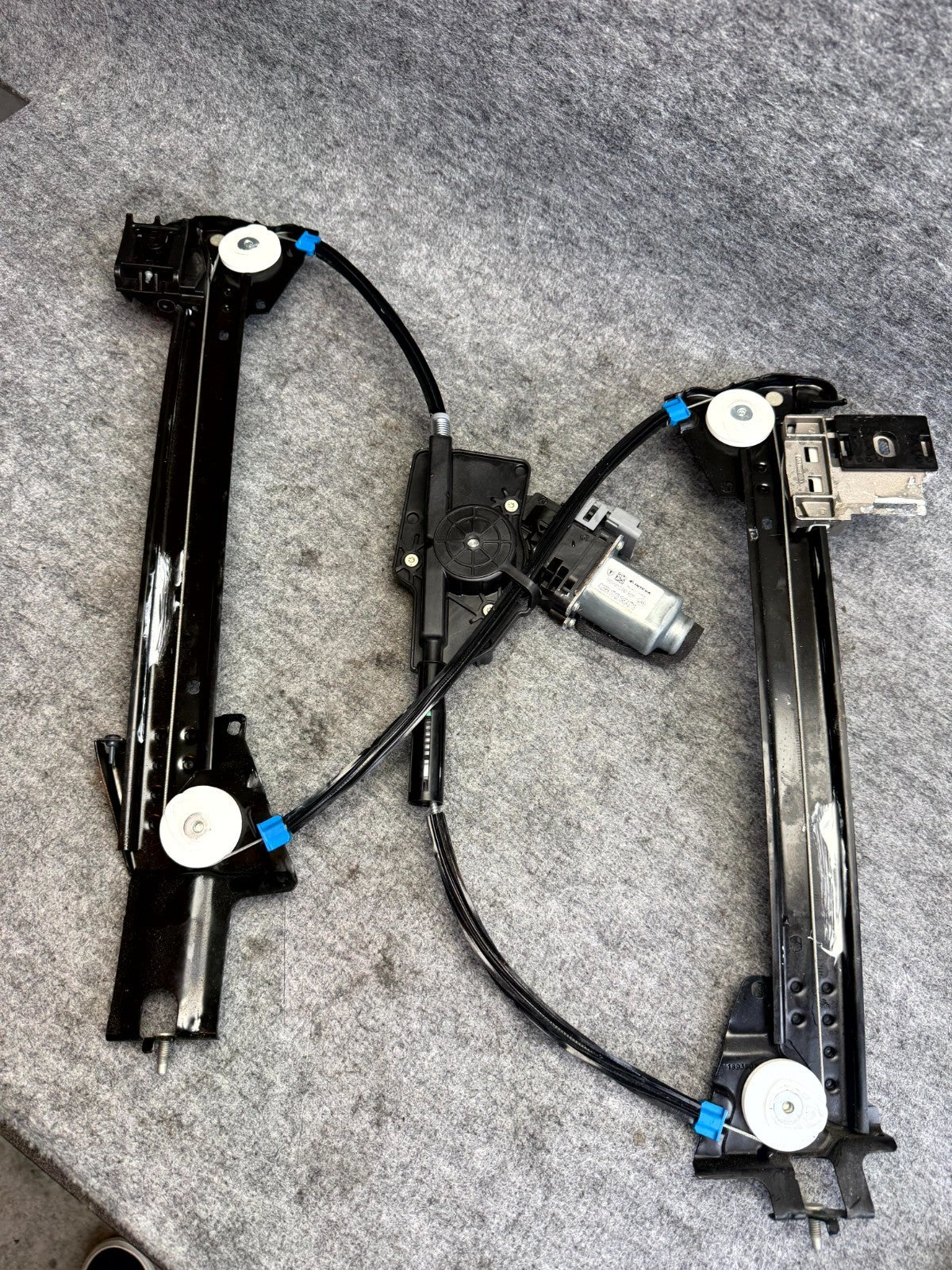 ♦️12 - 20 TESLA MODEL S REAR RIGHT DOOR WINDOW REGULATOR MOTOR OEM, 6006377-00-L