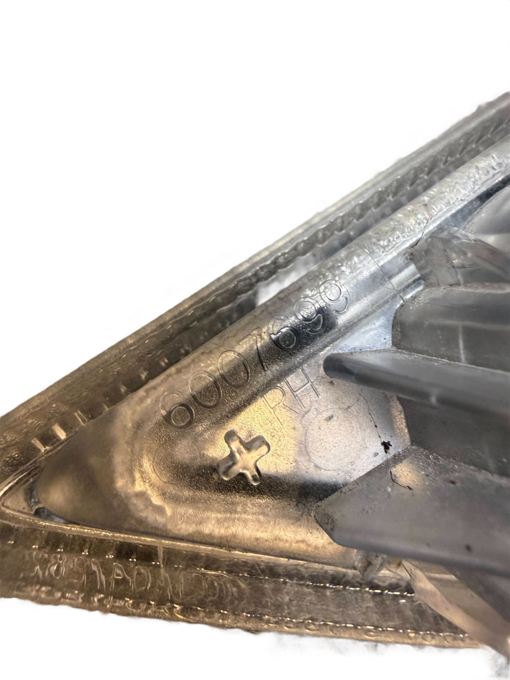 2012-2016 Tesla Model S Front Right Passenger Side Turn Signal Repeater 6007699