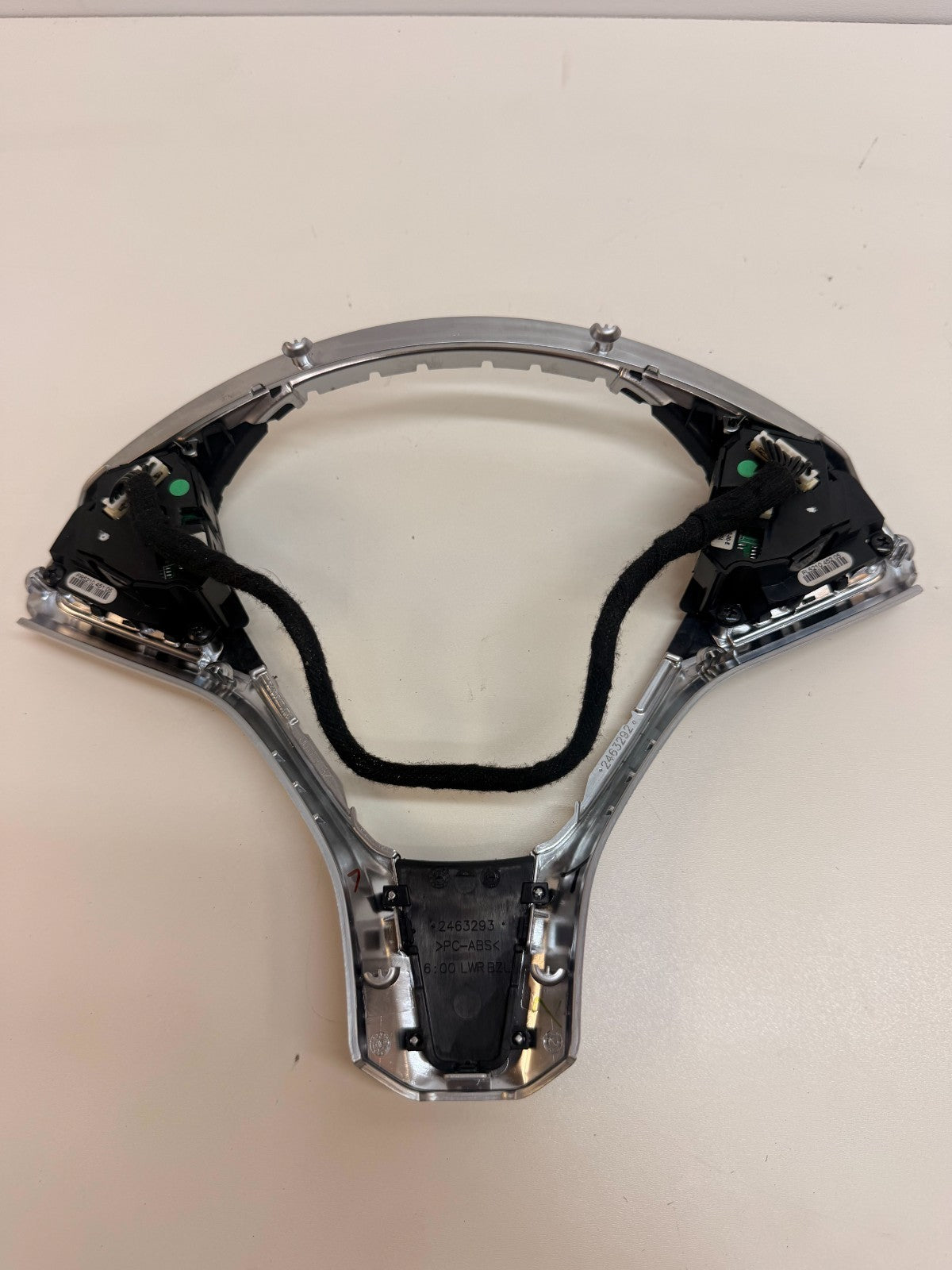 12-20 Tesla S Steering Wheel Trim Bezel Cover & Control Switch 1013242-00-E