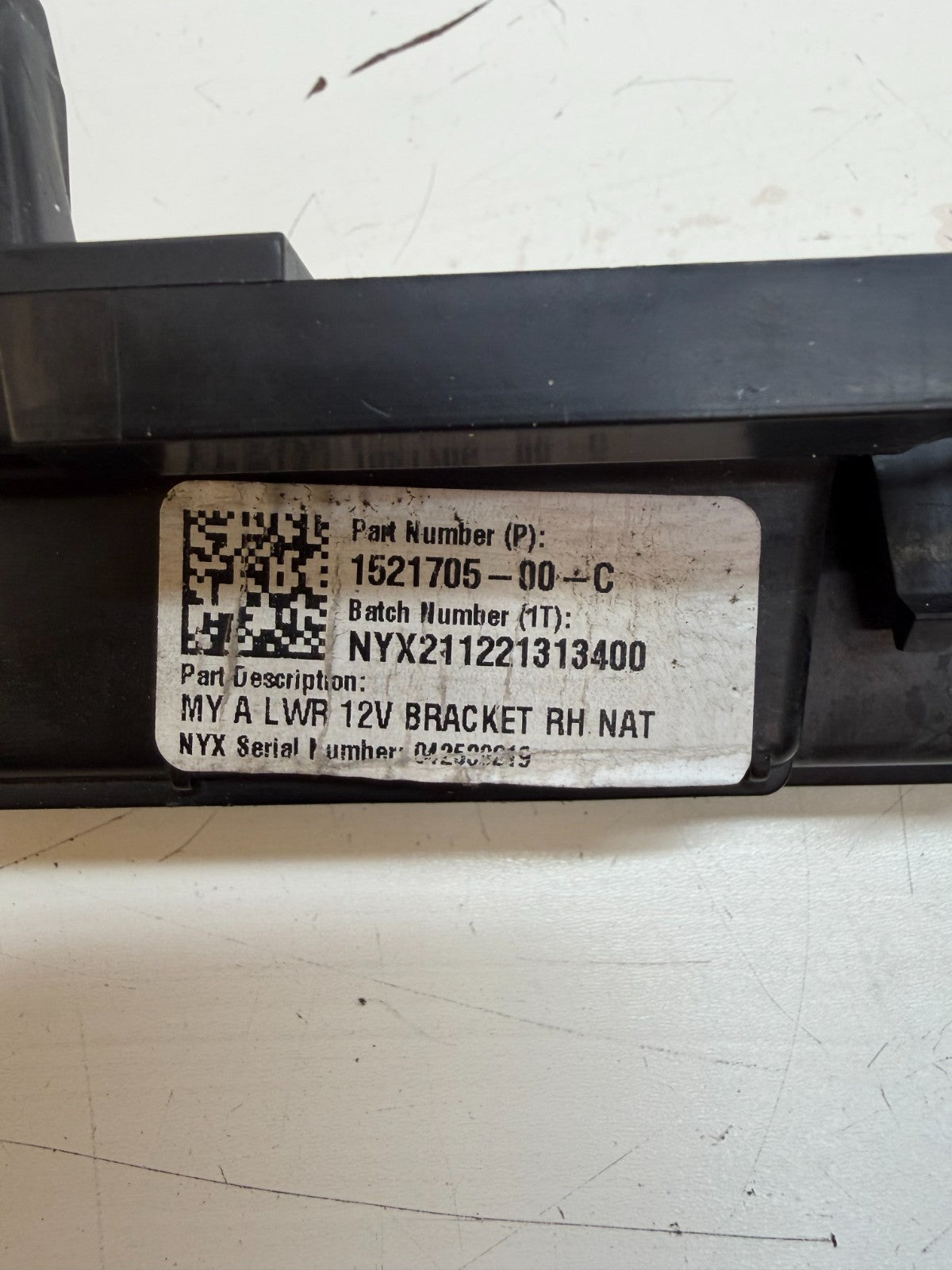 2020-2024 Tesla Model Y Front Right Bumper A-Lower 12V Bracket 1521705-00-C