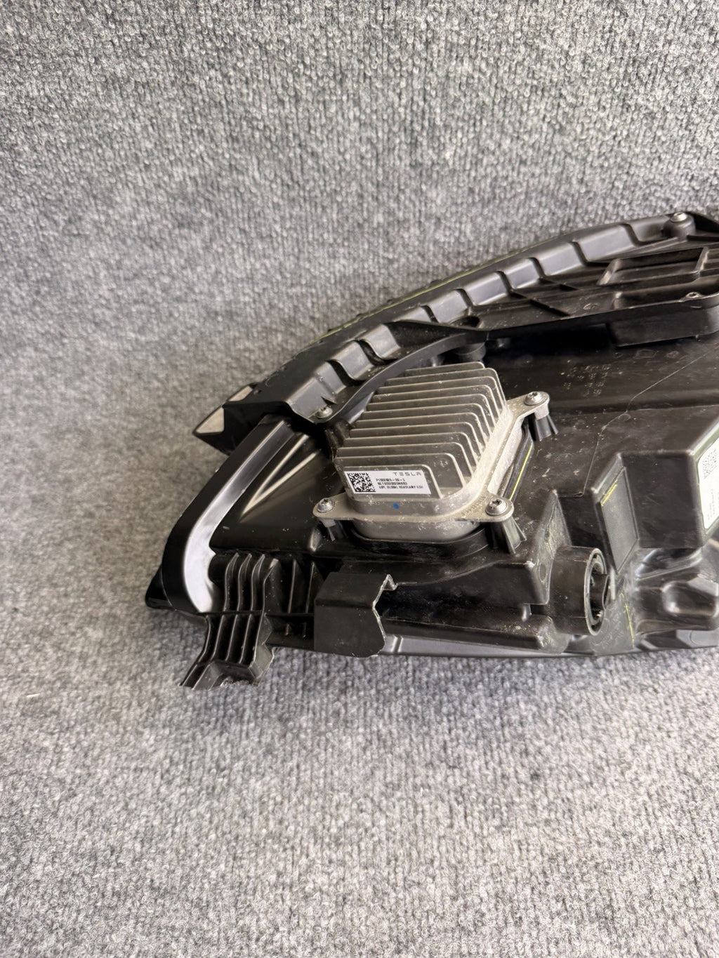 2021 - 2023 TESLA MODEL 3 FRONT LEFT HEADLIGHT LED LIGHT LAMP OEM 151495200D