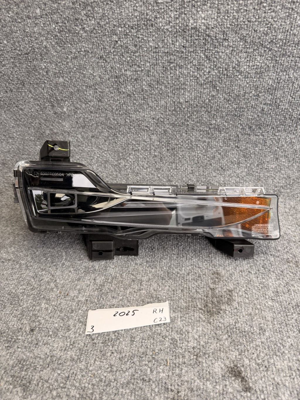 2017-2020 Tesla Model 3/Y RH Passenger LED Fog Light 1077390-00-F OEM 2Pin