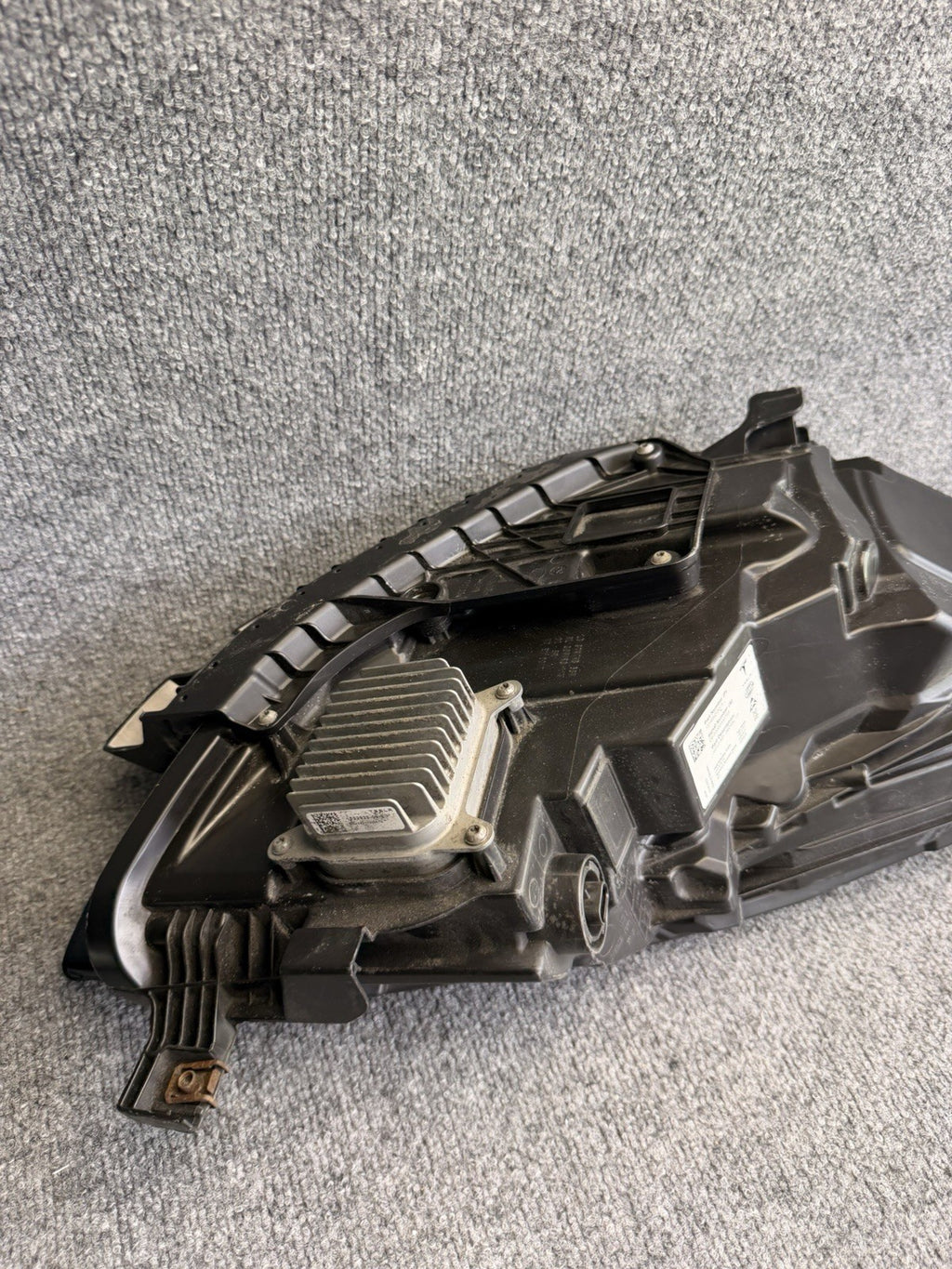 2021 2022 2023 2024 Tesla Model 3Y Left Driver Matrix LED Headlight 1514952-00-D