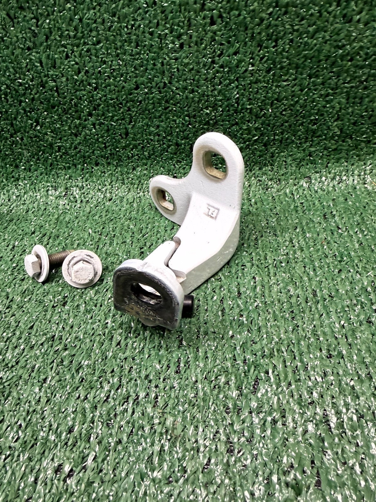 ♦️2020-2024 TESLA MODEL Y FRONT LEFT UPPER & LOWER DOOR HINGE OEM, 1497492 00 B