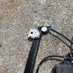 ♦️17-23 TESLA MODEL 3 FRONT LEFT DOOR WINDOW REGULATOR W/ MOTOR OEM 1096620-20-J