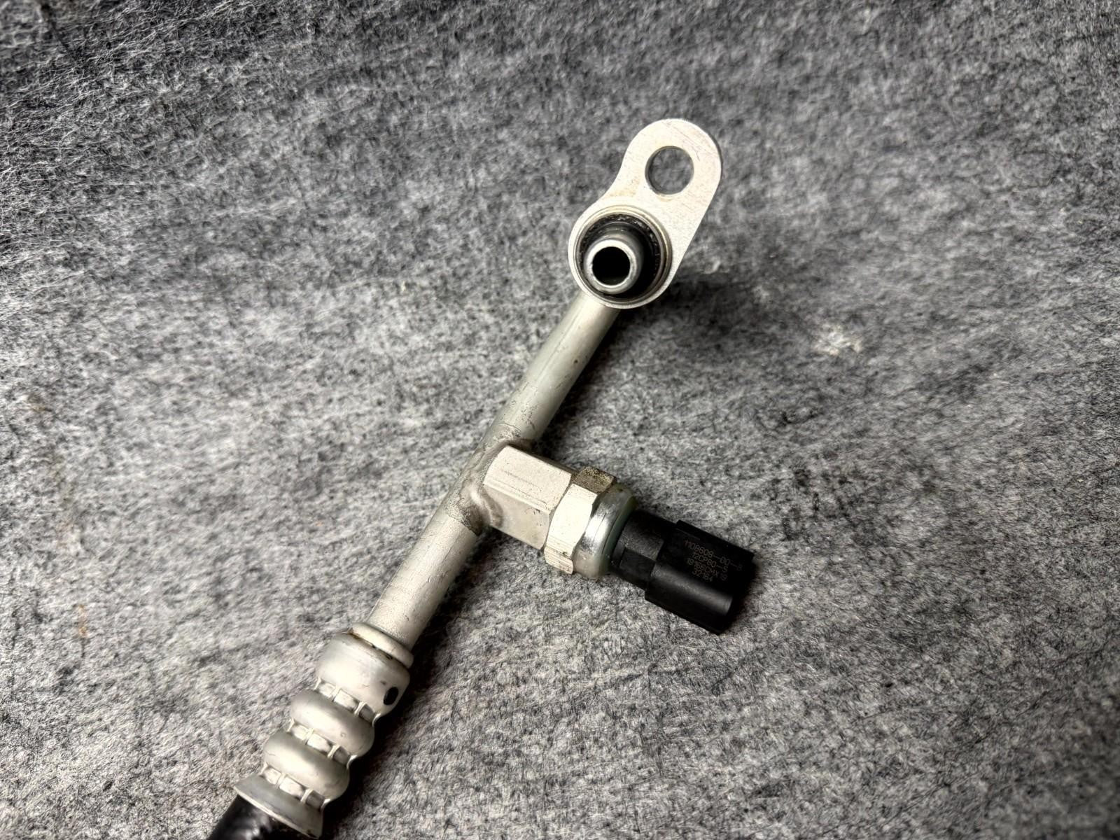 ♦️2017-2023 TESLA MODEL 3 AIR CONDITIONER LINE HOSE DISCHARGE OEM, 1092158-00-F