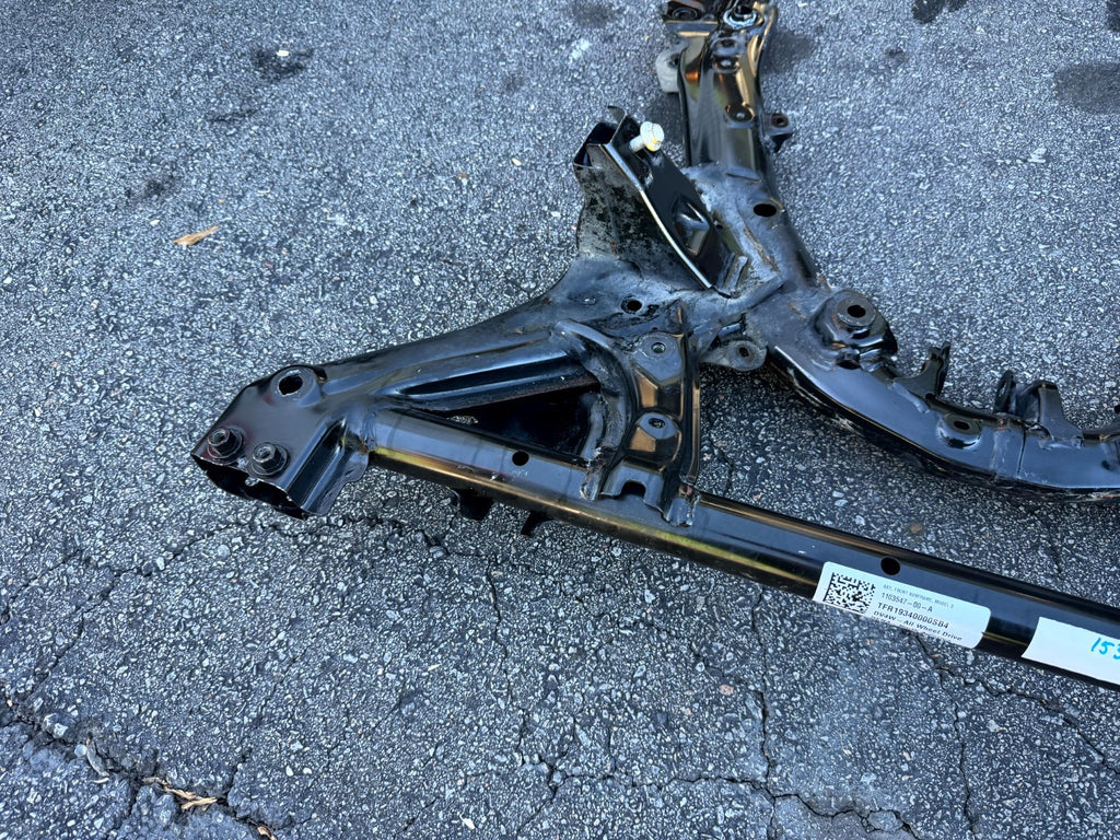♦️2017 - 2023 TESLA MODEL 3 FRONT SUBFRAME CROSSMEMBER CRADLE OEM, 1103547-00-A