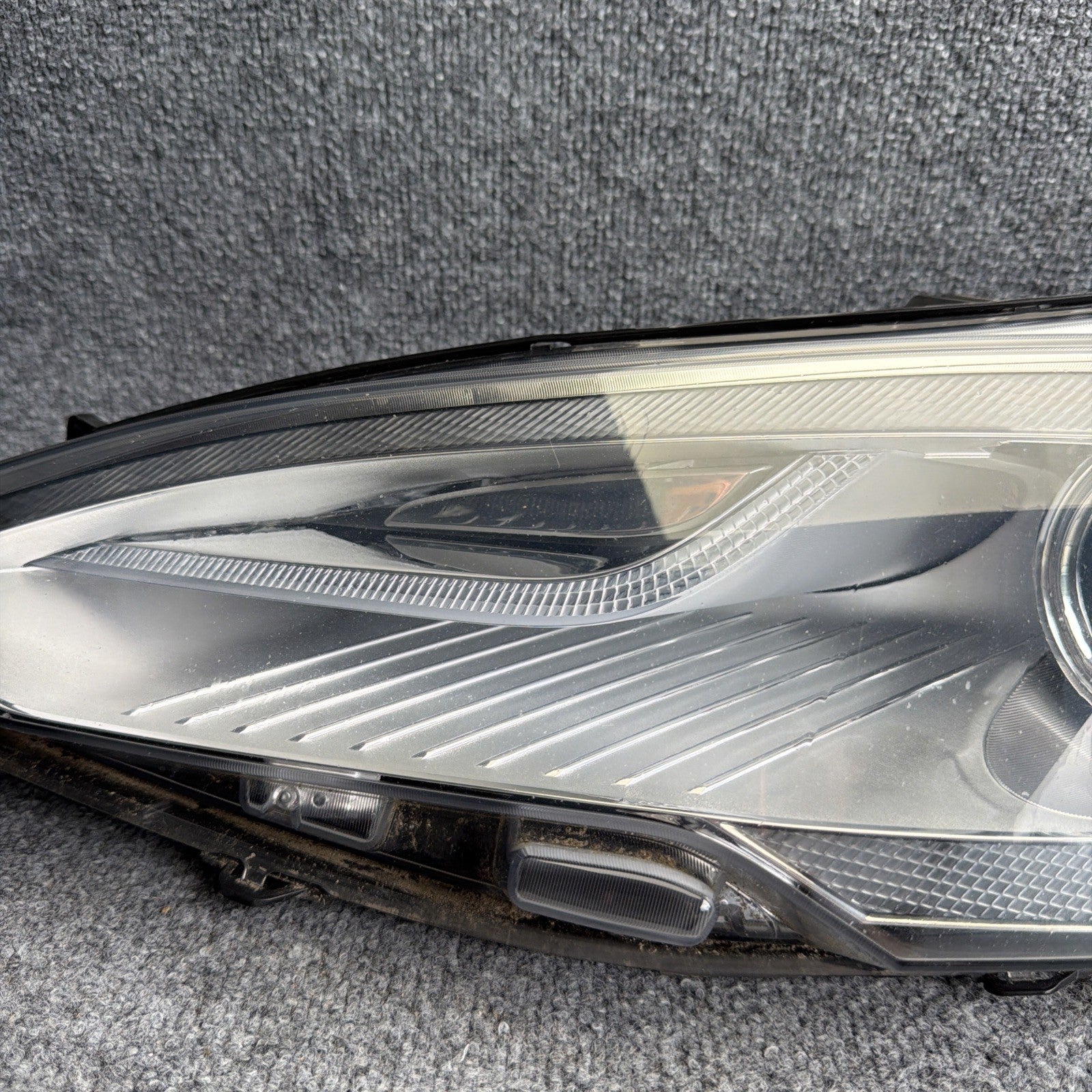 2012-2016 Tesla Model S Left Hand Driver Side Headlight LED 6005906-00-D OEM