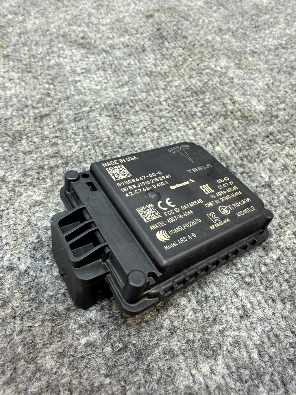 2017–2023 TESLA MODEL 3 FRONT DISTANCE RADAR CRUISE MODULE OEM, 1108647-00-D