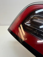 2017 - 2023 Tesla Model Y Rear Left 4 Pin LED Tail Light Lamp 1502086-00-D
