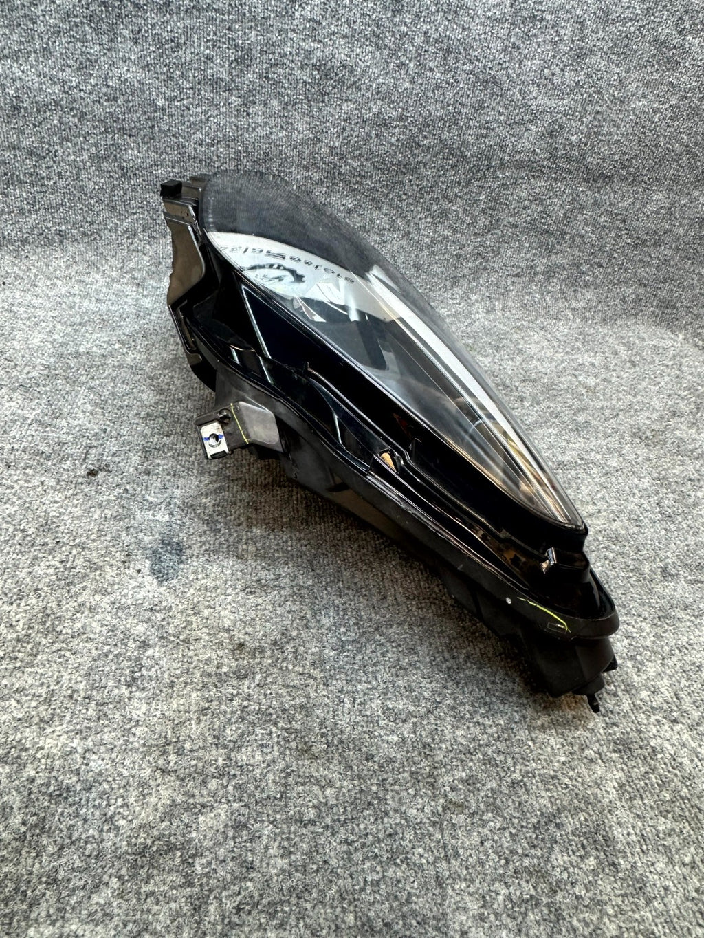 2020 - 2024 TESLA MODEL Y REAR LEFT SIDE LED HEADLIGHT MATRIX OEM, 1514952-00-E