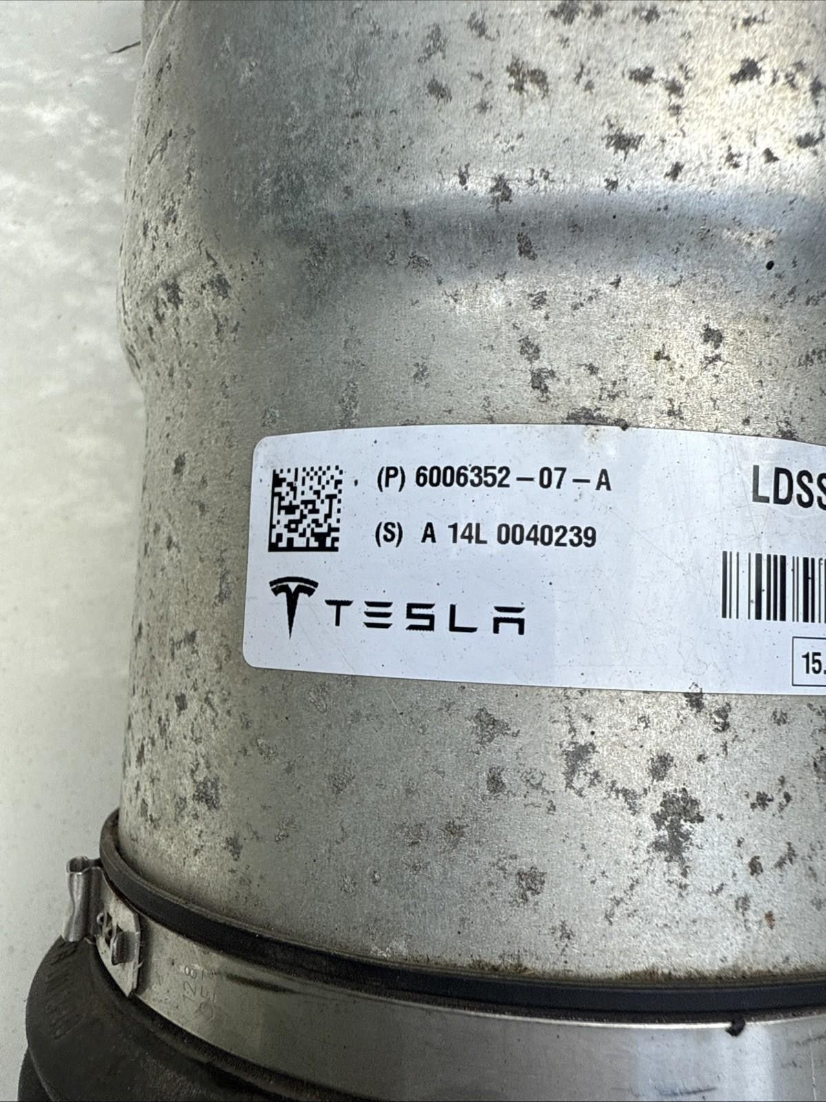 ♦️12-15 TESLA MODEL S REAR LEFT SIDE SHOCK STRUT ABSORBER OEM, 6006352-07-A