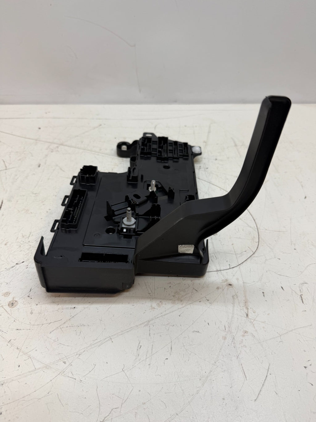2017-23 Tesla Model 3 Right Low Voltage Electronic Control Module 1100340-00-G