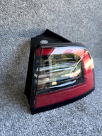2017-2023 TESLA MODEL 3 REAR RIGHT SIDE TAIL LIGHT LAMP OEM, 1502087-00-D