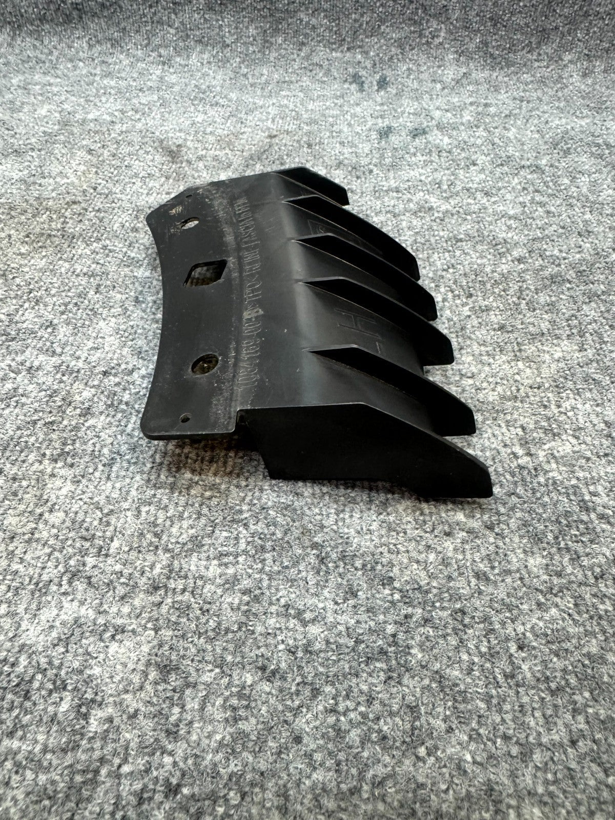 17 - 23 TESLA MODEL 3 FRONT LEFT UPPER BUMPER SUPPORT BRACKET OEM, 1084169-00-B