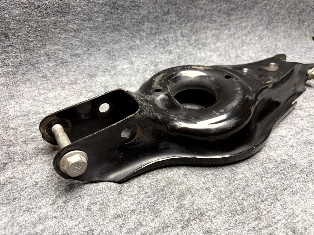 ♦️2017 - 2023 TESLA MODEL 3 REAR LEFT SIDE LOWER CONTROL ARM OEM, 1044451-00-F