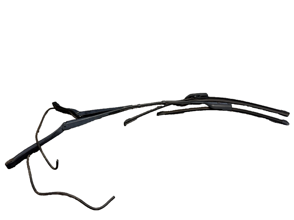 ♦️2017–2023 TESLA MODEL 3 FRONT RIGHT & LEFT WINDSHEILD WIPER OEM, 6004FV4057