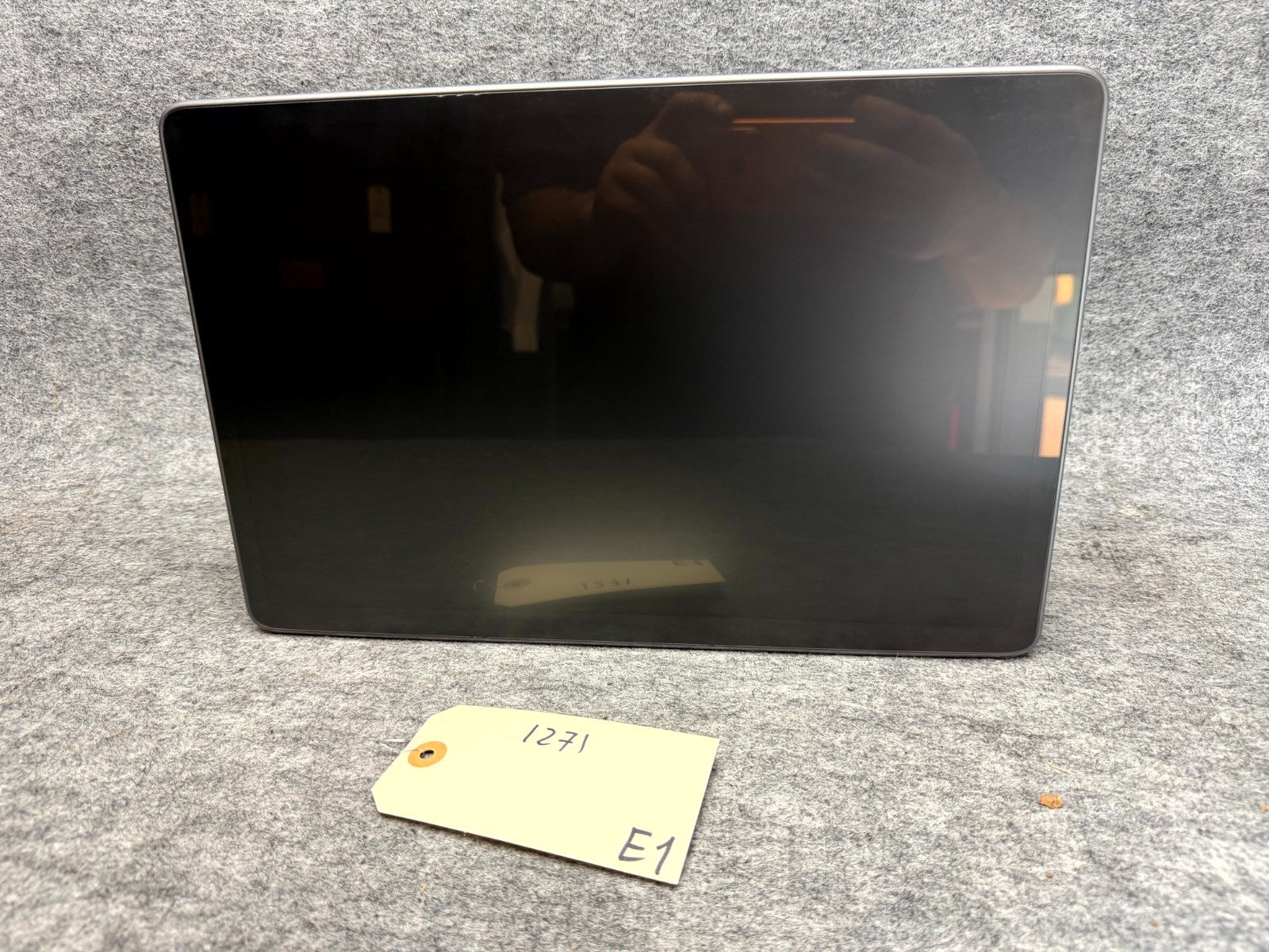 ♦️17–23 TESLA MODEL 3 TOUCH SCREEN NAVIGATION MULTIMEDIA DISPLAY OEM, 108954300H