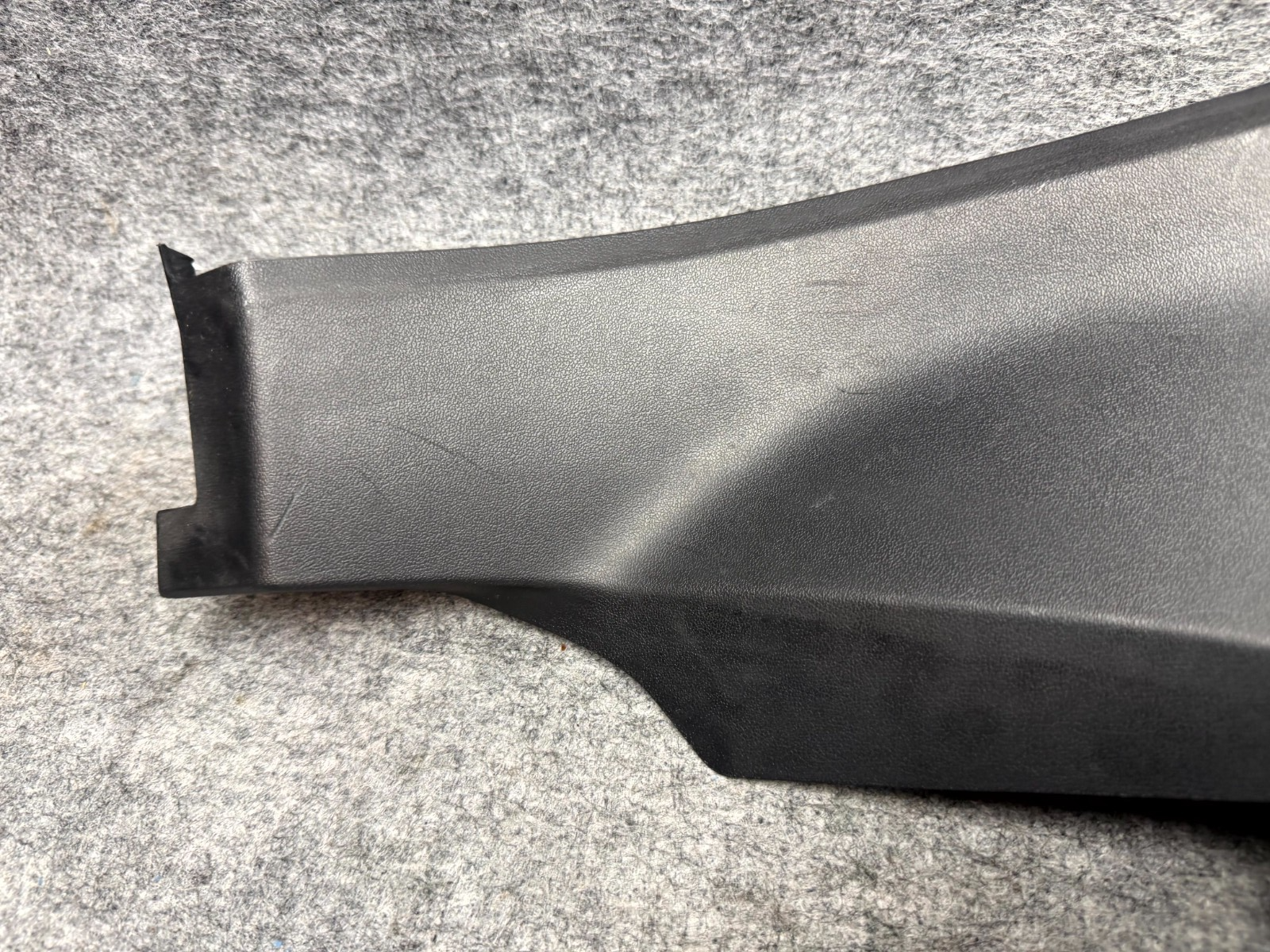 ♦️2017-2023 TESLA MODEL 3 REAR LEFT SIDE DOOR SILL SCUFF PLATE OEM, 1086309-00-F