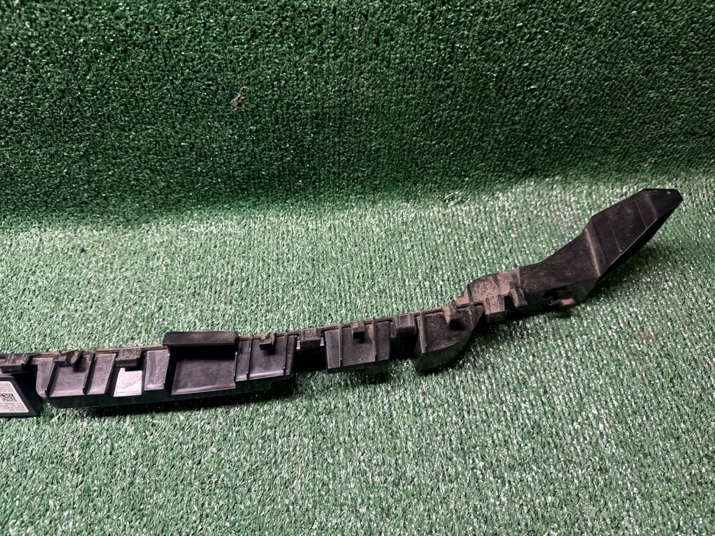 ♦️20–23 TESLA MODEL Y REAR BUMPER SUPPORT BRACKET W/ ANTENNA OEM, 1508179-00-C