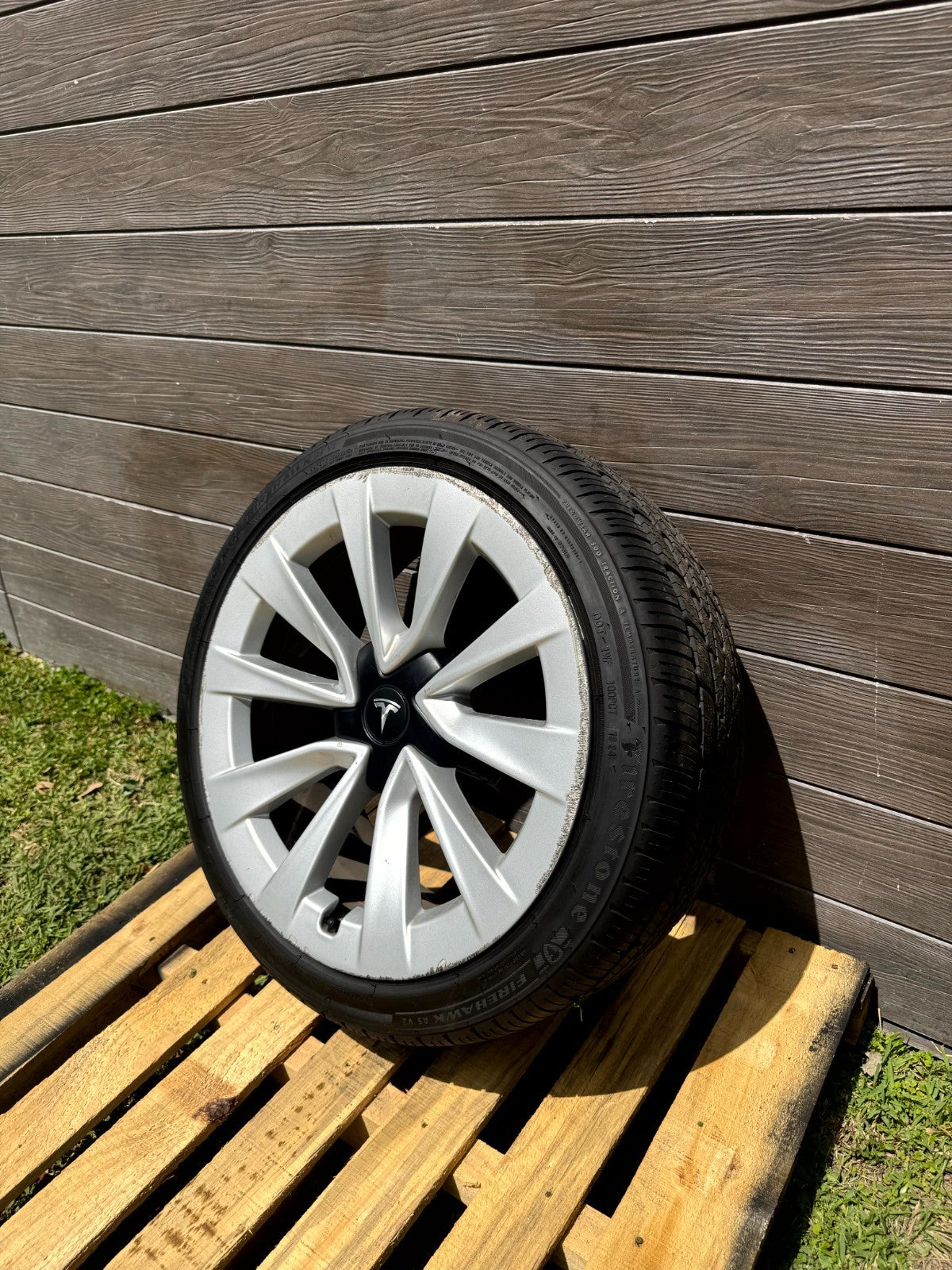2017 - 2023 TESLA MODEL 3 FACTORY WHEEL RIM WITH TIRE OEM, 1044264-00-A
