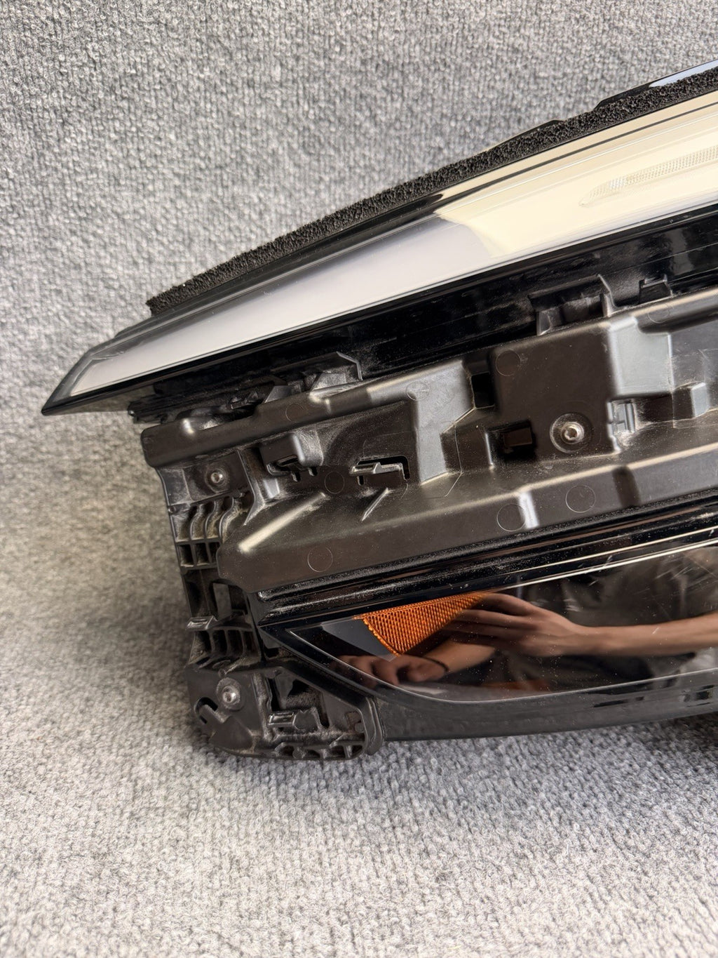 2025-2026 Tesla Model Y Juniper Left Driver Side LED Headlight OEM 1918347-00-E