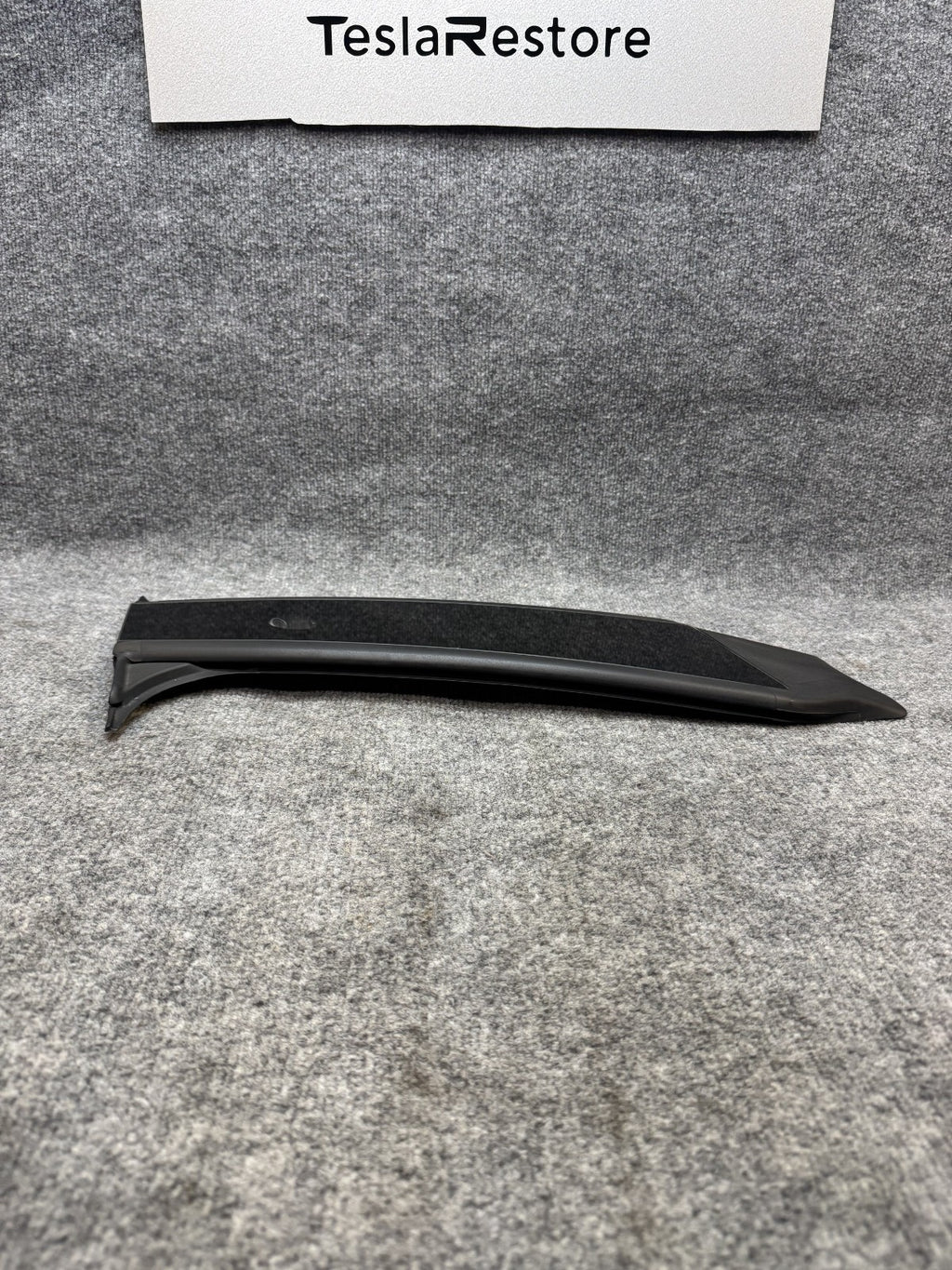 2020 - 2024 TESLA MODEL Y LEFT SIDE B-PILLAR GLASS TRIM CAMERA OEM, 1785299-00-B