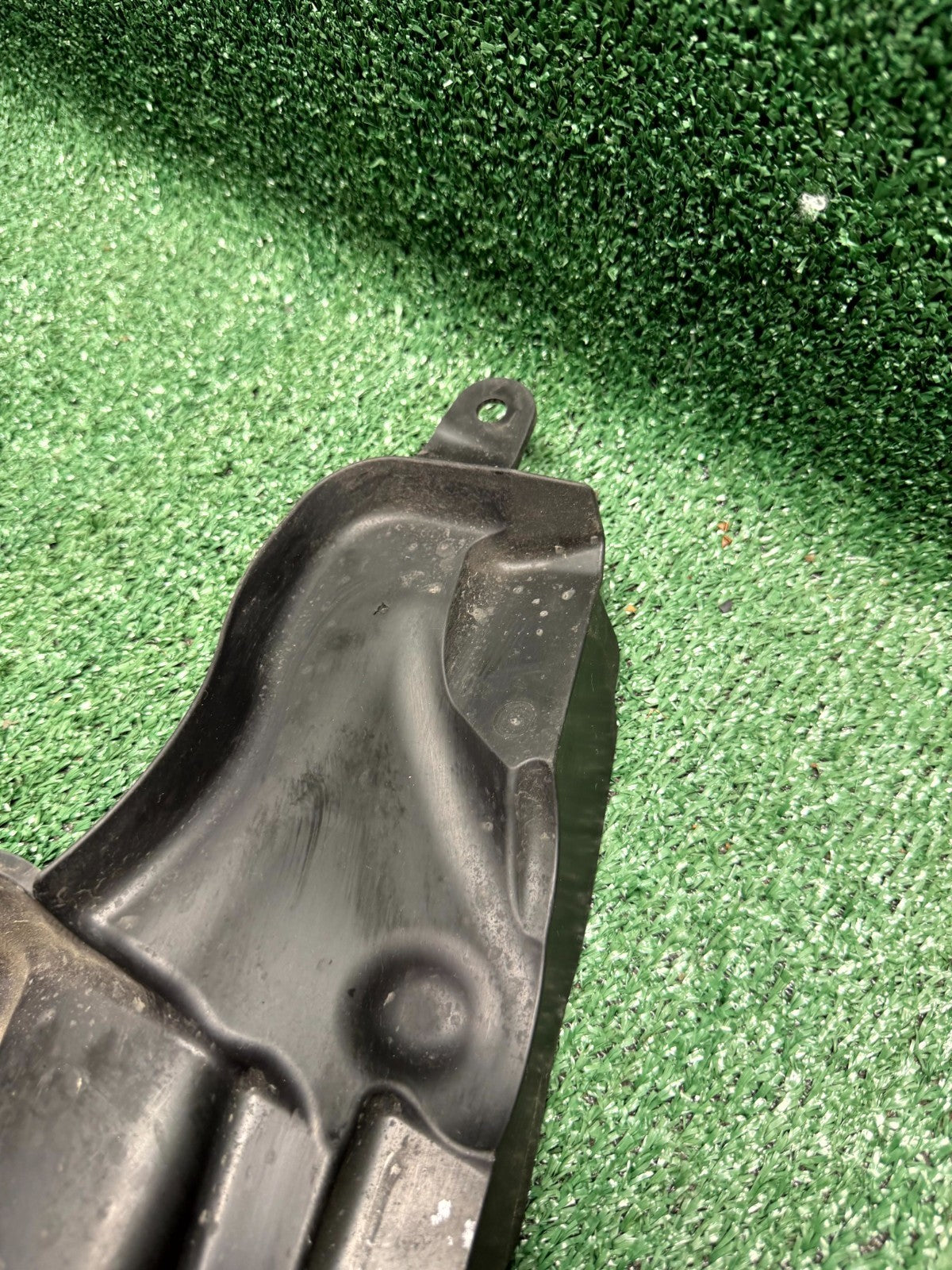 ♦️2017-2023 TESLA MODEL 3 FRONT LEFT STRUT SHOCK COVER TRIM OEM, 1081694-00-A