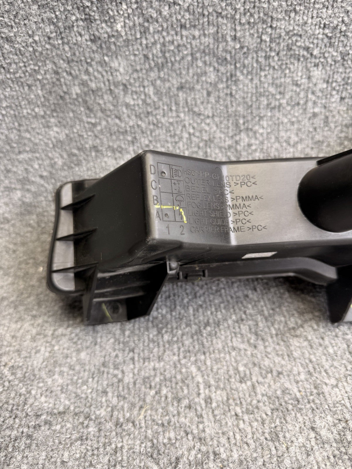OEM 2017-2025 Tesla Model 3/Y LED Lower Front Fog Light 3-Pin 1077392-00-F