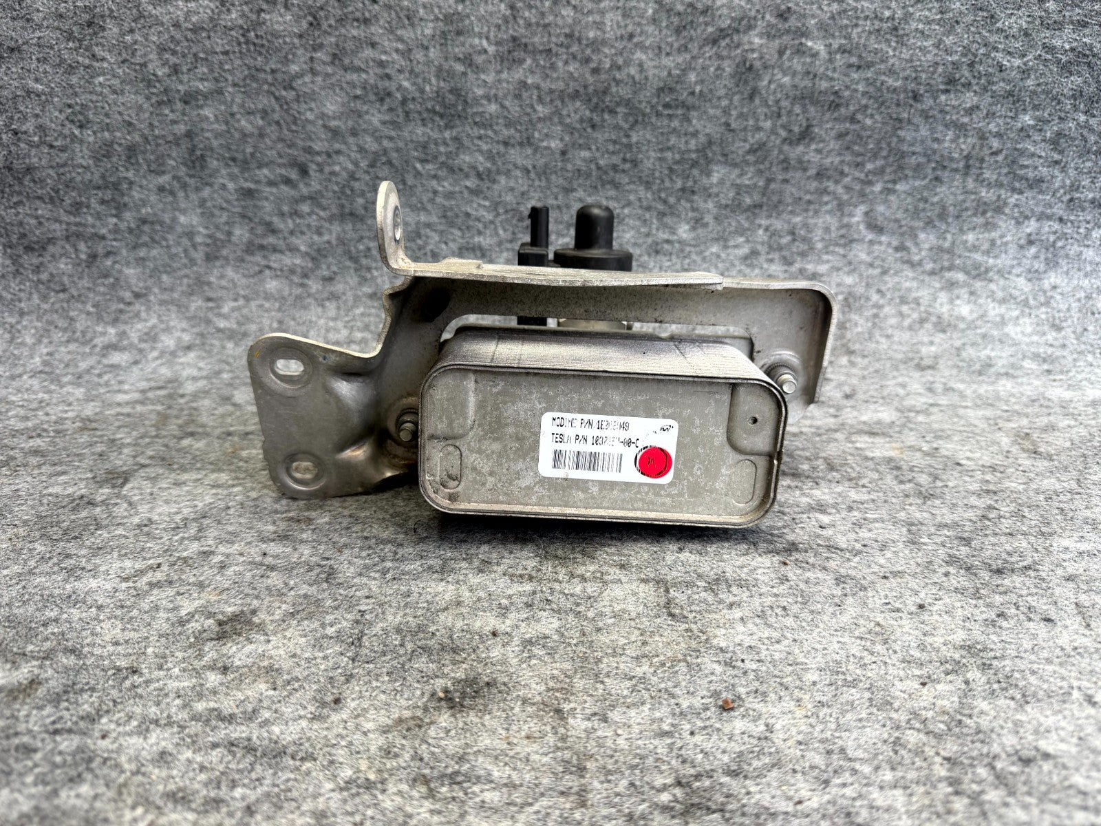 ♦️16-20 TESLA MODEL S BATTERY COOLANT COOLING CHILLER EXCHANGE OEM, 1039040-00-C