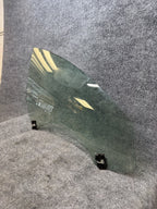 2017 – 2023 TESLA MODEL 3 FRONT RIGHT SIDE DOOR WINDOW GLASS OEM, 1568569-00-C