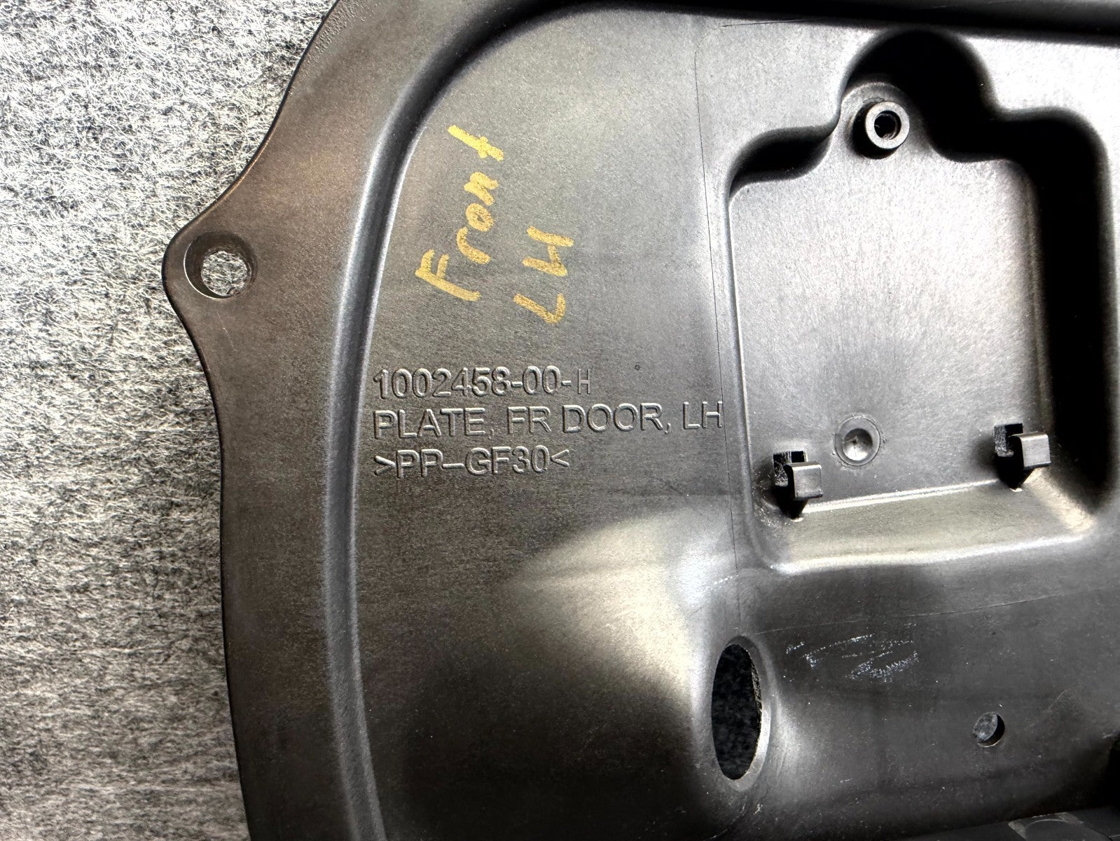 ♦️12-20 TESLA MODEL S FRONT LEFT OR RIGHT DOOR CONTROL MODULE OEM, 1003101-00-E