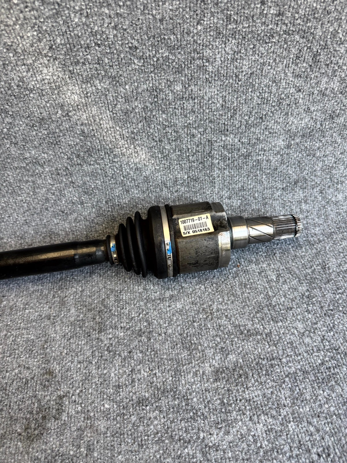 2012–2016 TESLA MODEL S REAR LEFT OR RIGHT DRIVE SHAFT CV AXLE OEM, 1007719-01-A