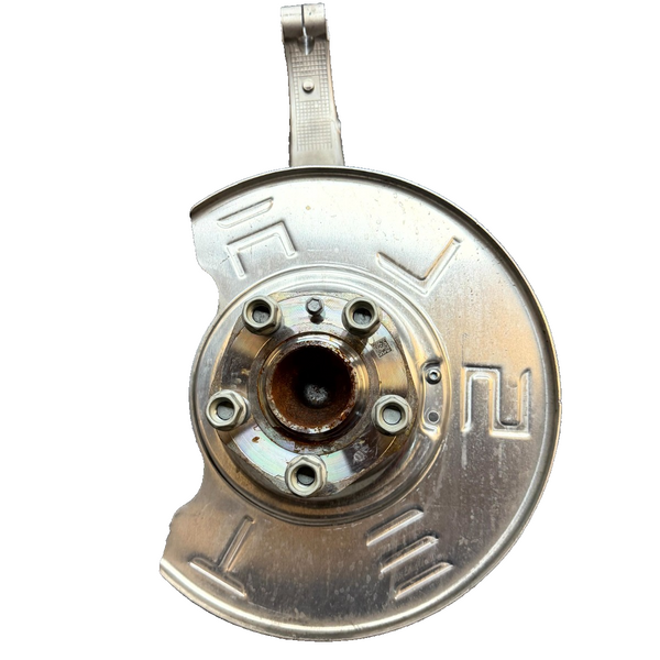 2020-2024 TESLA MODEL Y FRONT RIGHT SPINDLE KNUCKLE HUB & SHIELD OEM, 118831100F