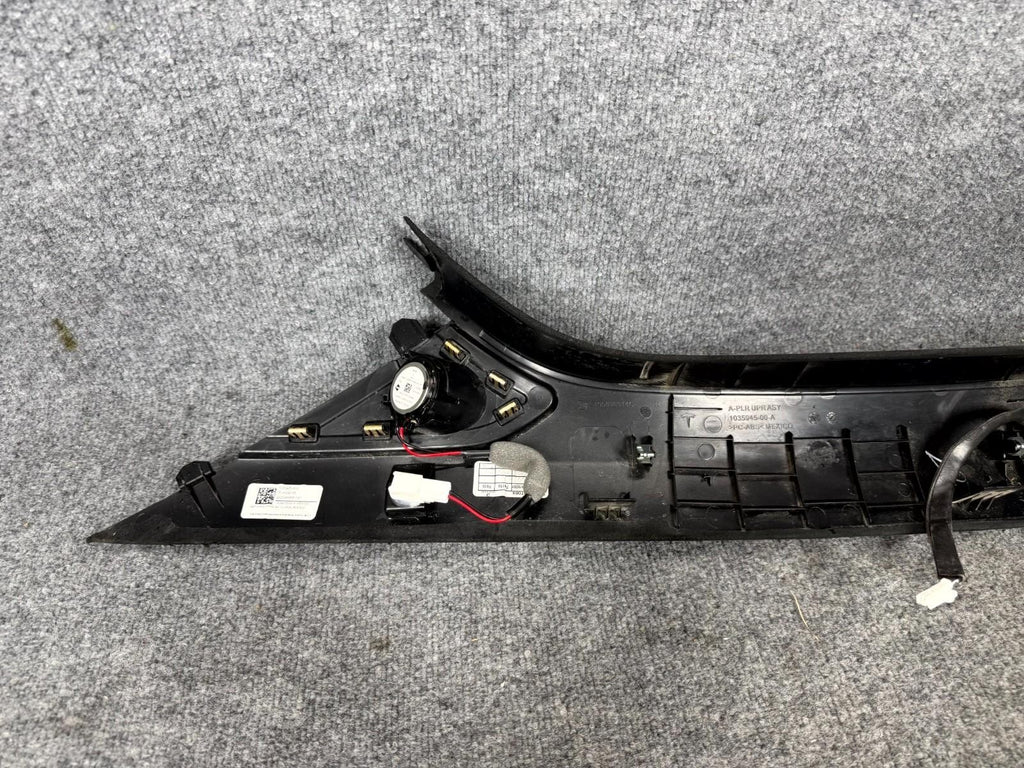 16-20 Tesla Model X Front Right Side A-Pillar Upper Trim Cover OEM, 1035945-00-A