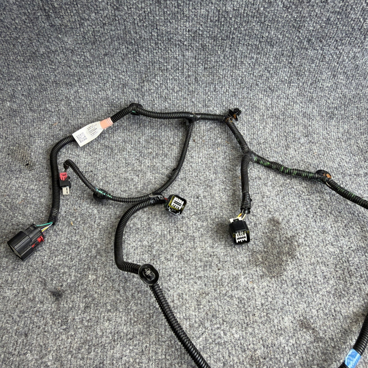 ⭕2024-2026 Tesla Model 3 Rear Fascia Bumper Wiring Harness Assembly 1897319-00-B