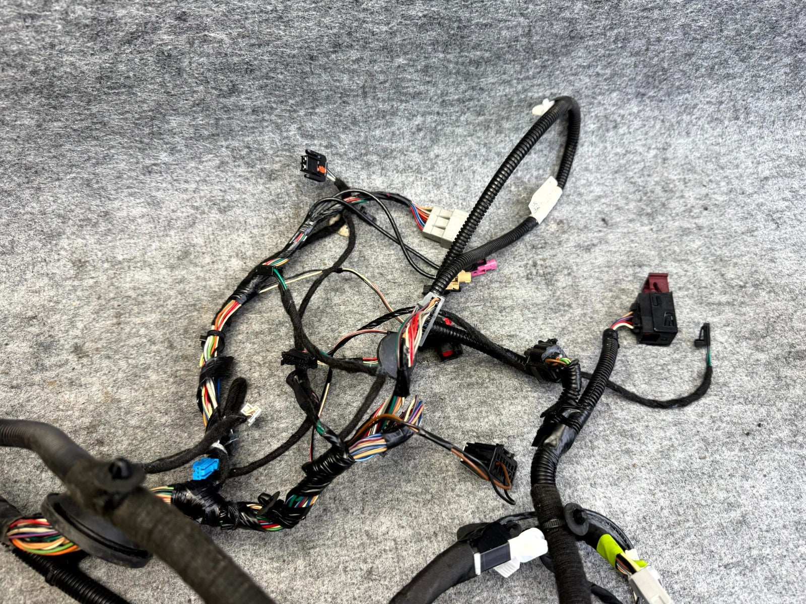 ♦️2012 - 2020 TESLA MODEL S FRONT RIGHT DOOR WIRING HARNESS OEM, 1004424-00-P