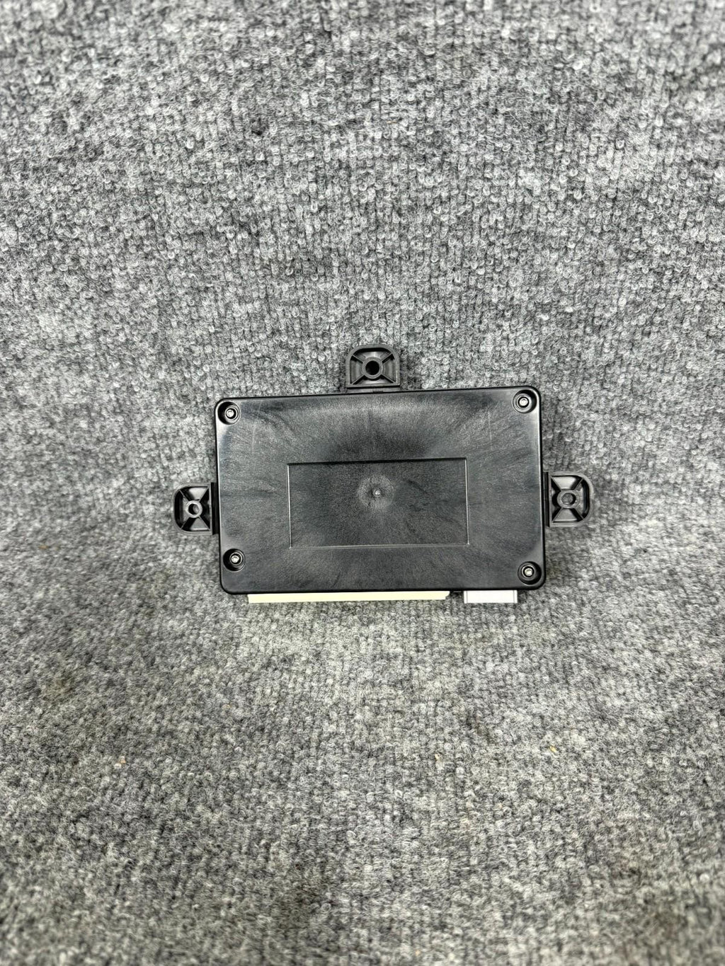 2016-2020 Tesla Model X Rear Left Falcon Door Control Module OEM, 1045490-00-H