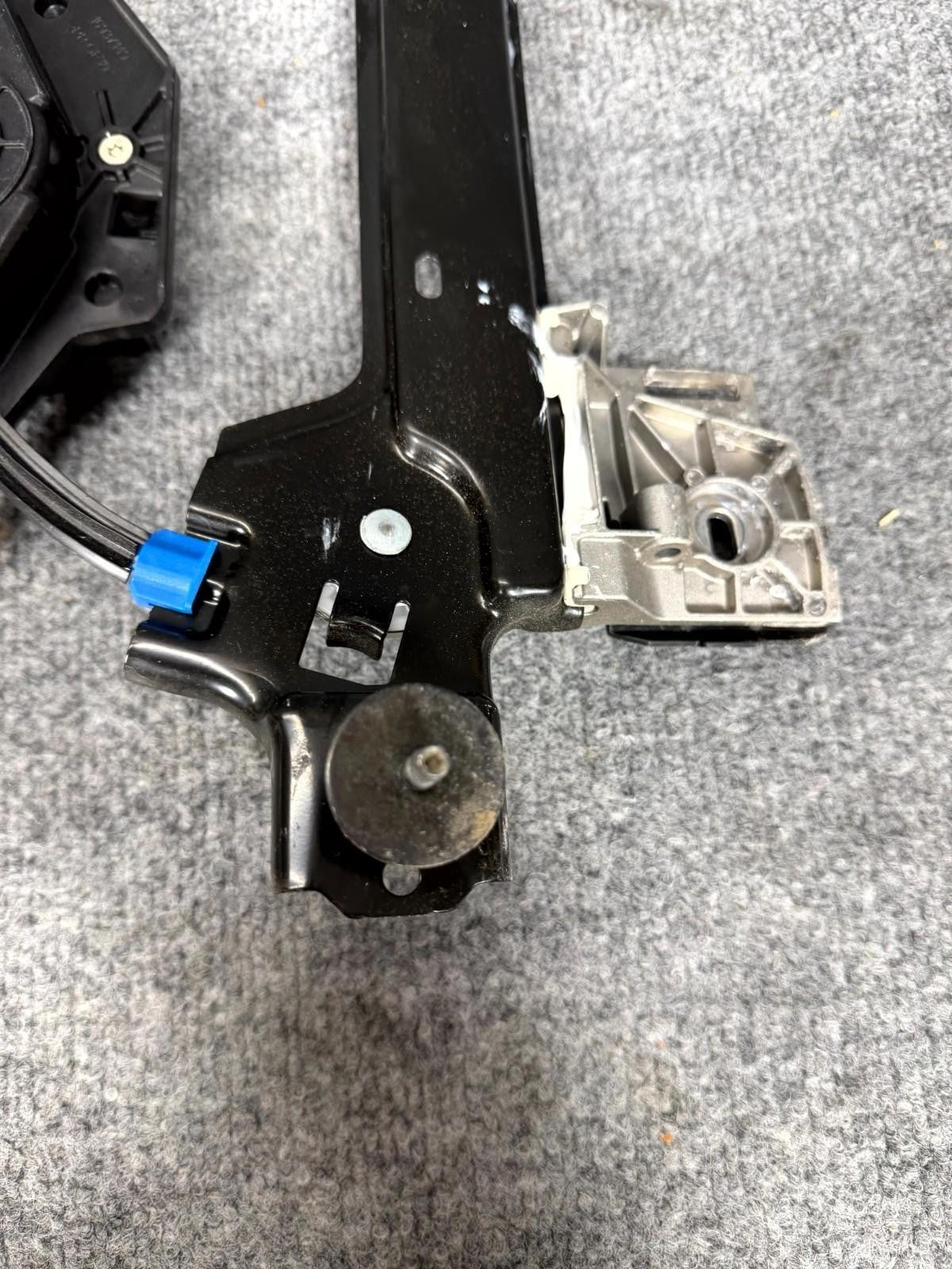 2016-2020 Tesla Model X Rear Right Side Window Motor Regulator OEM, 1028821-00-F