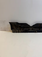 2020-24 TESLA MODEL Y RIGHT SIDE SKIRT ROCKER PANEL MOLDING CARRIER BRACKET