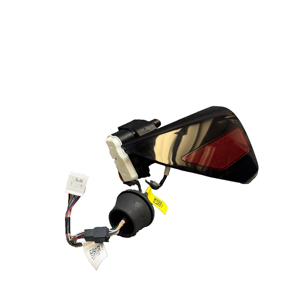 2020 - 2024 TESLA MODEL Y REAR LEFT CHARGE PORT REFLECTOR LIGHT OEM 1566302-10-G