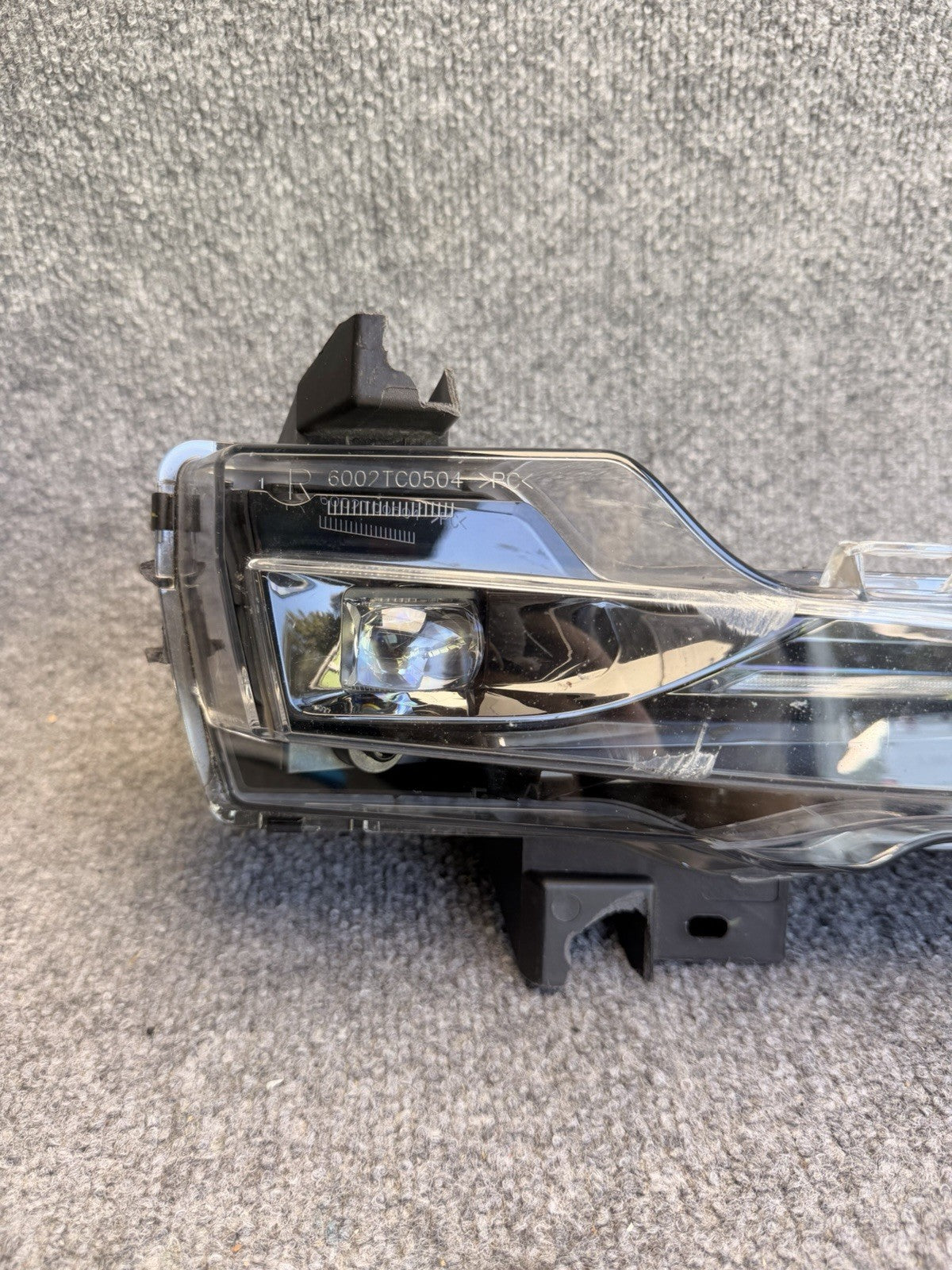 2017-2025 Tesla Model Y LED Lower Front Fog Light 3-Pin 1077392-00-F   OEM