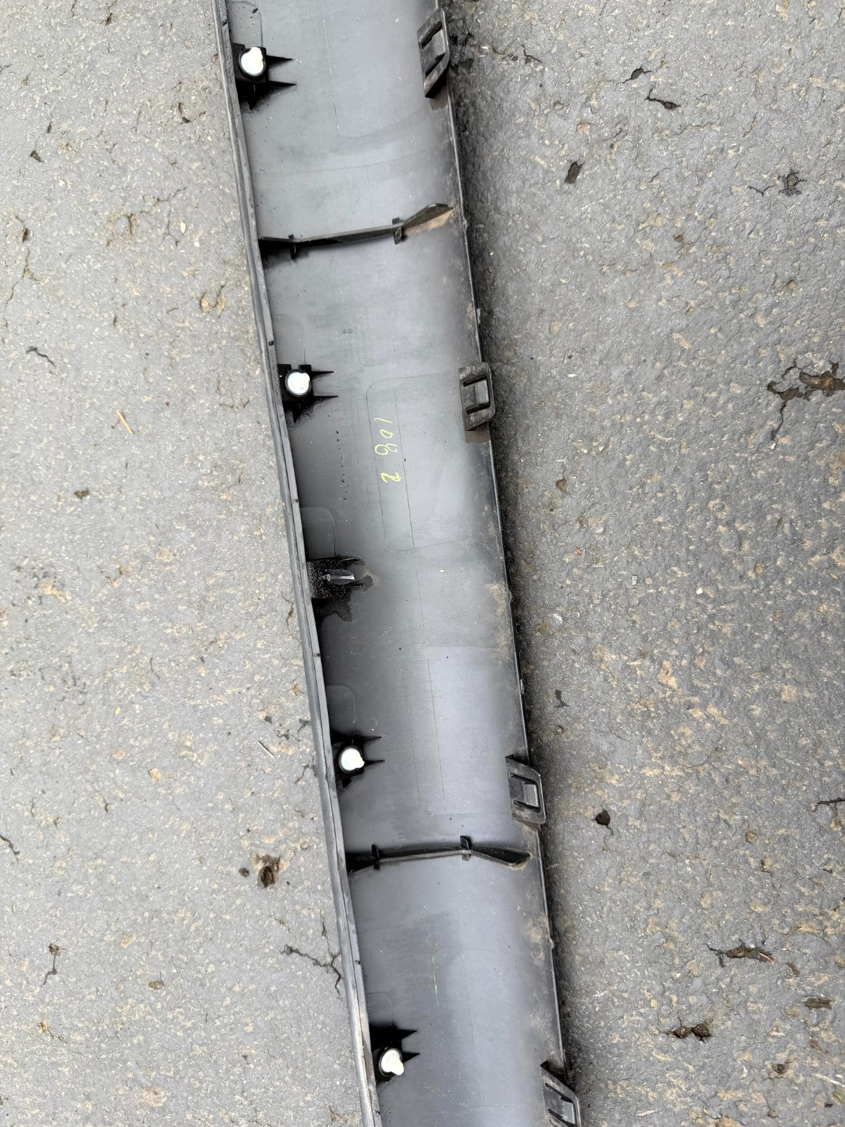♦️2020-2024 TESLA MODEL Y RIGHT SIDE SKIRT ROCKER COVER MOLDING OEM 1497744-00-B
