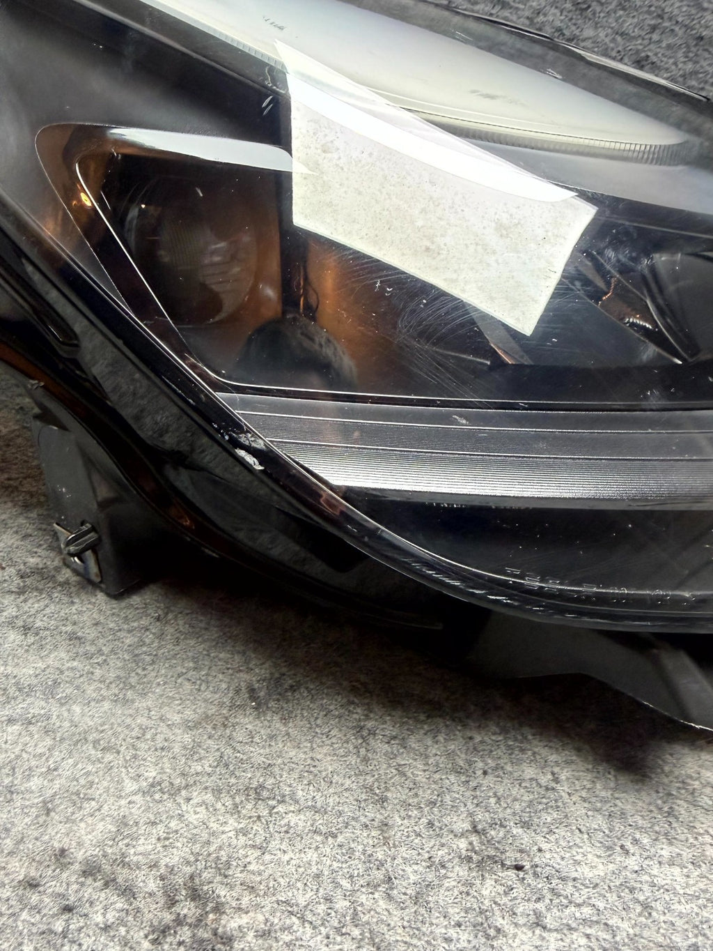 ♦️2021–2023 TESLA MODEL 3 FRONT RIGHT HEADLIGHT ASSEMBLY OEM, 1514953-00-E