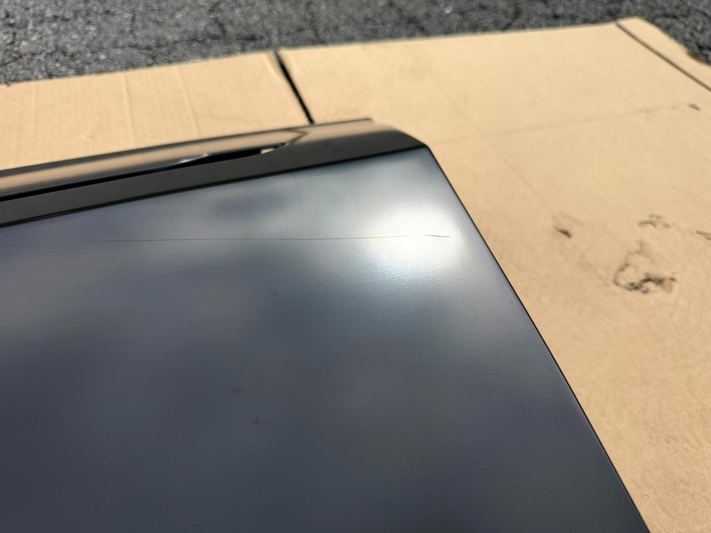 2017 - 2023 TESLA MODEL 3 FRONT LEFT DRIVER SIDE DOOR SHELL OEM, 1081421-E0-C