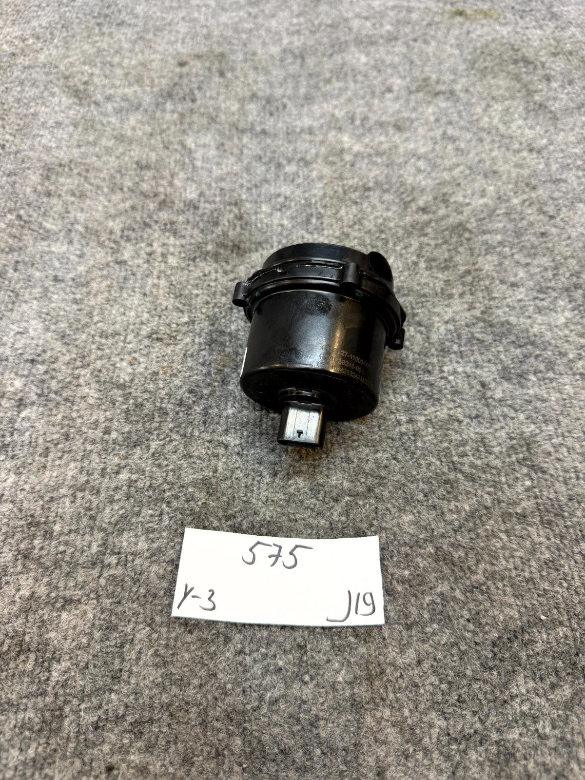 2017–2023 TESLA MODEL Y/3 AUXILIRY WATER PUMP OEM, 127-11000-001