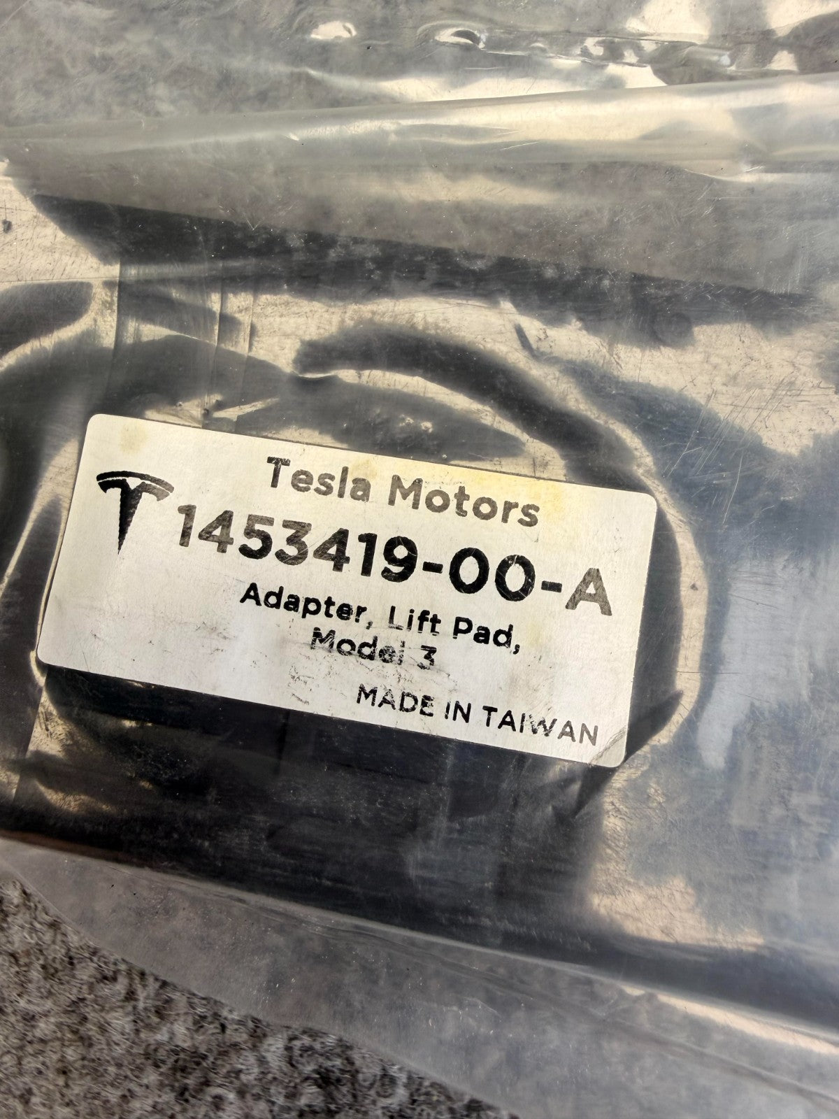 2017-2023 TESLA MODEL 3 Lift PAD ADAPTER OEM 1453419-00-A