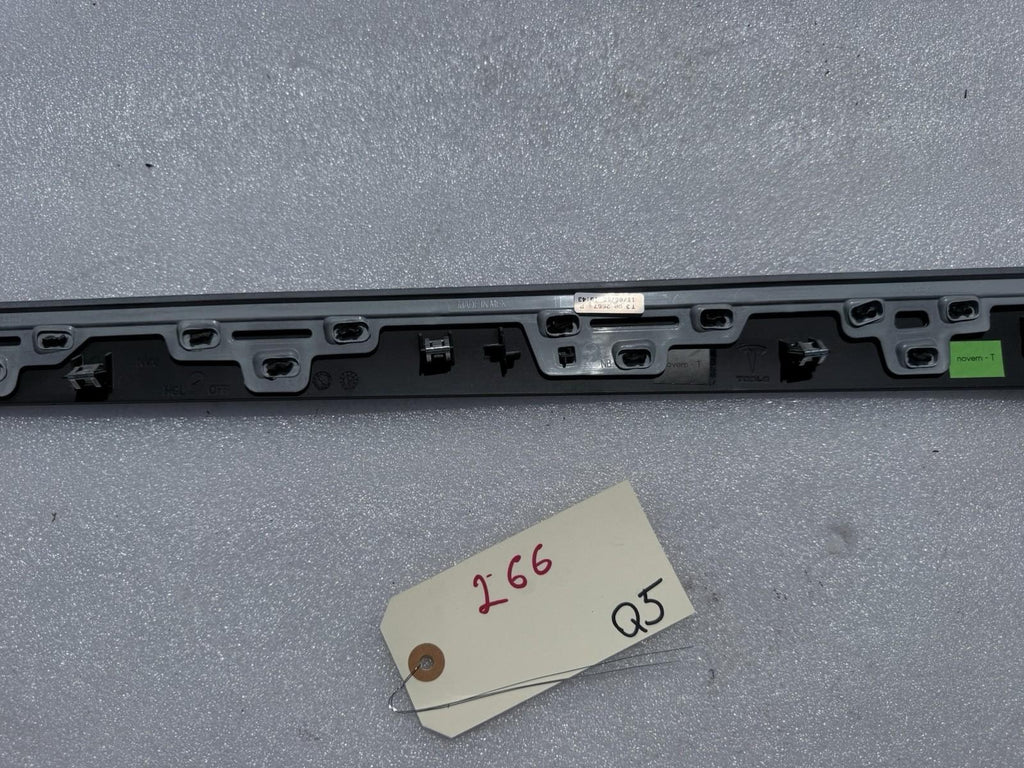 ♦️2016 - 2020 TESLA MODEL X REAR RIGHT TRIM MOLDING ASH WOOD OEM, 1036081-19-B